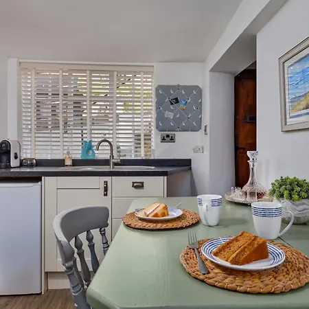 Finest Retreats - Duck Down * Whitby